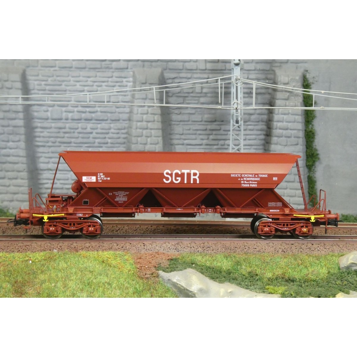 Ree models WB862 Hopper wagon EX Type 1, SNCF, SGTR Ree models WB862 Hopper wagon EX Type 1, SNCF, SGTR