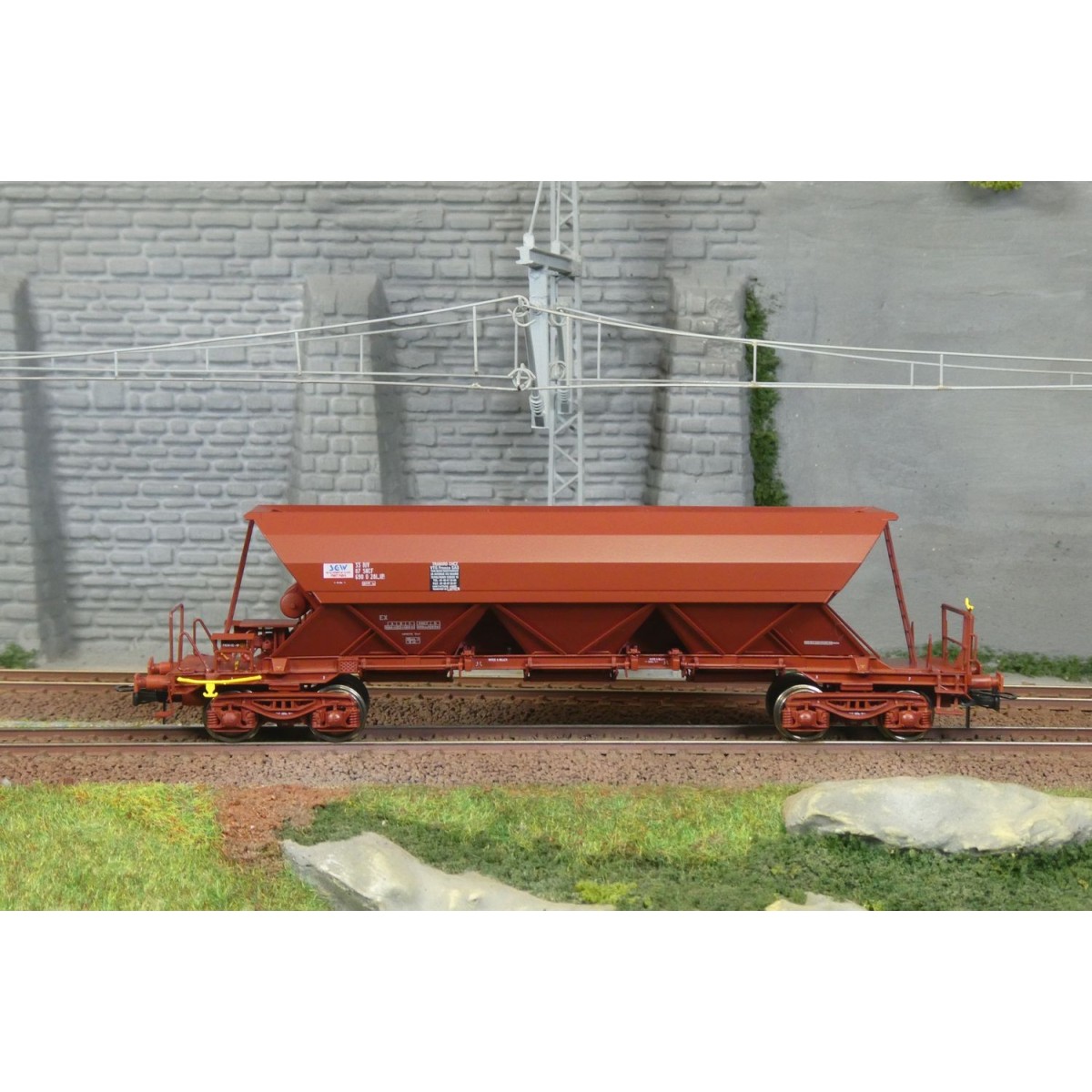 Ree models WB866 Hopper wagon EX Type 1, SNCF, TRANORD Ree models WB866 Hopper wagon EX Type 1, SNCF, TRANORD