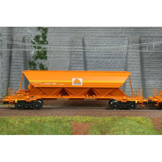 Ree Modeles WBCOLAS-1 Set of 3 EX Type 1 hopper wagons, SNCF, COLA... WB-COLAS-1-Ree Modeles WBCOLAS-1 Set of 3 EX Type 1 hopper wagons, SNCF, COLAS RAIL - WB-COLAS-1
