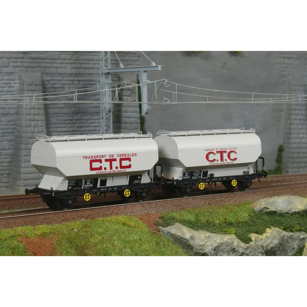 Set of 2 FAUVET-GIREL "CTC" grain wagons - REE WB880 - HO