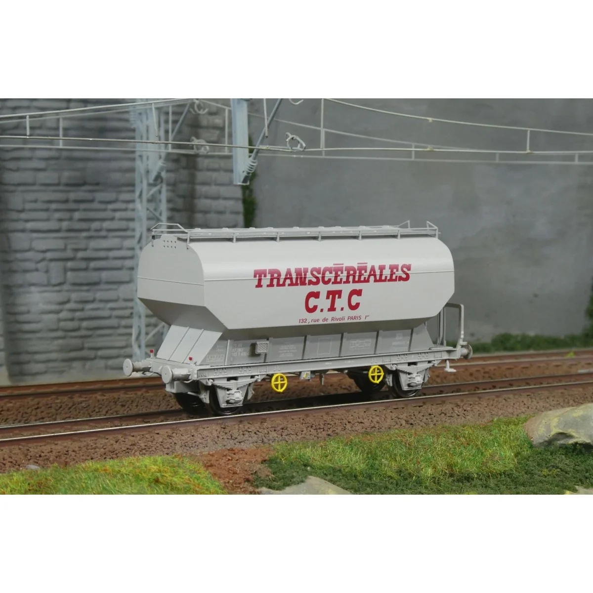 Fauvet-Girel TRANSCEREALES "CTC" grain wagon SNCF - REE WB883 - HO