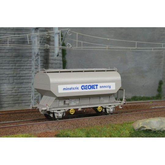 FAUVET-GIREL grain wagon "MINOTERIE CLECHET ANNECY", SNCF - REE WB8... WB-888-FAUVET-GIREL SHGT SNCF grain wagon, Era III - REE WB886 - HO - WB-888