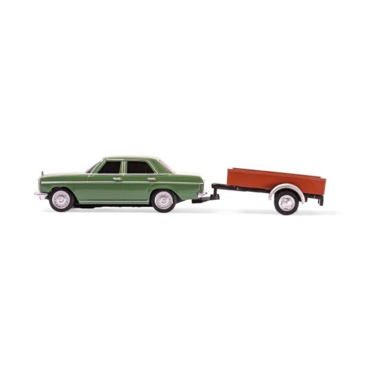 Carson 1/87 HO Green Mercedes-Benz 200/8 RC Car + Trailer 500504169-Carson 1/87 HO Green Mercedes-Benz 200/8 RC Car + Trailer - 500504169