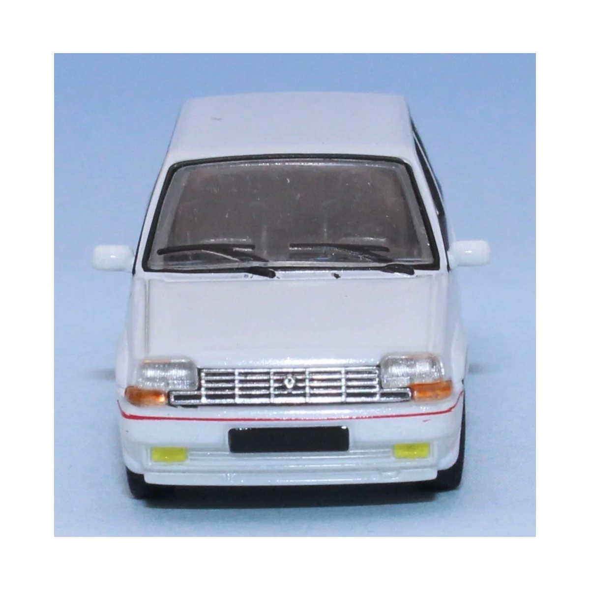 White Renault 5 GT Turbo Phase 1 - PCX870296 SAI 7230 - HO 1/87