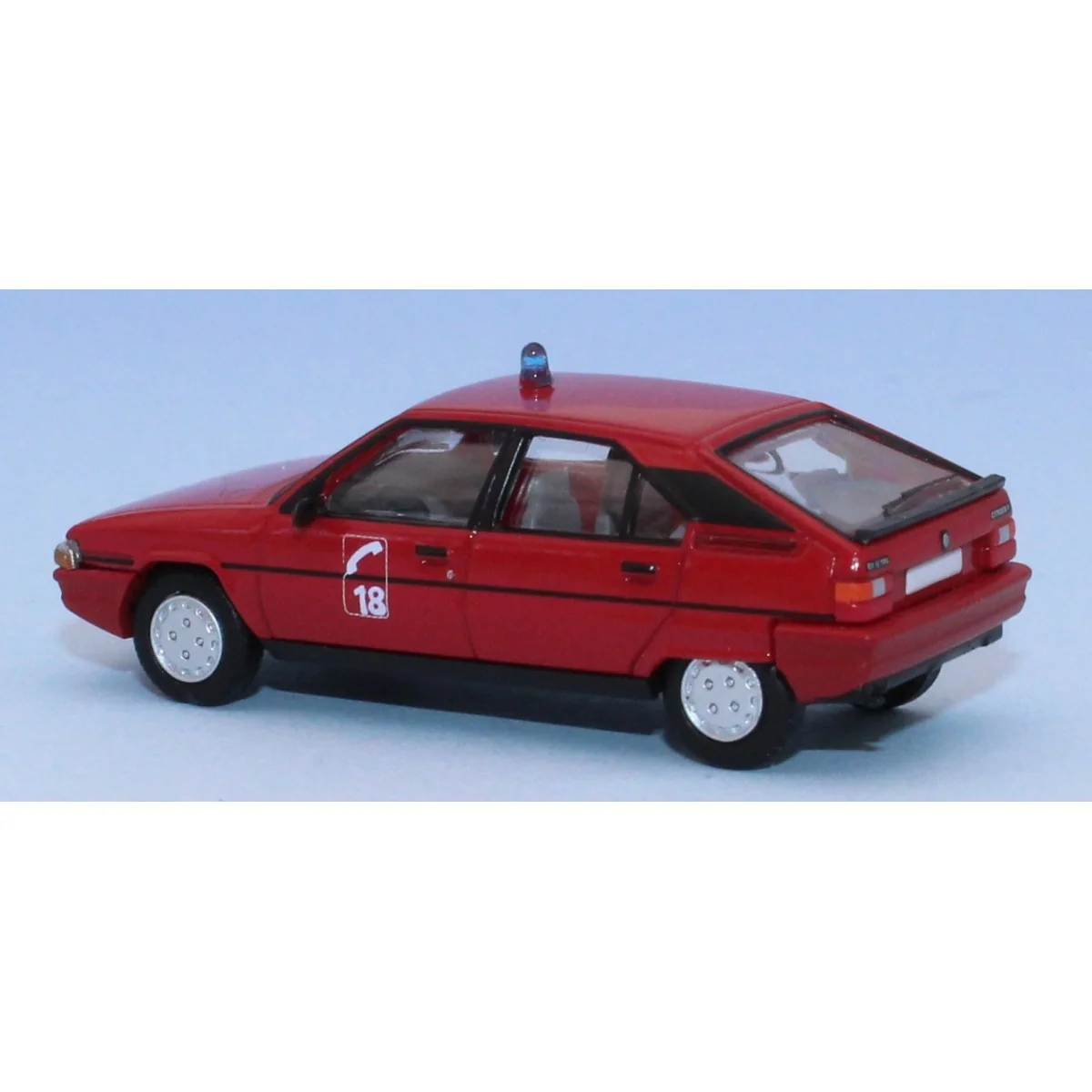 Citroën BX phase 1 fire engine 18 1983 - SAI 6497 - HO 1/87