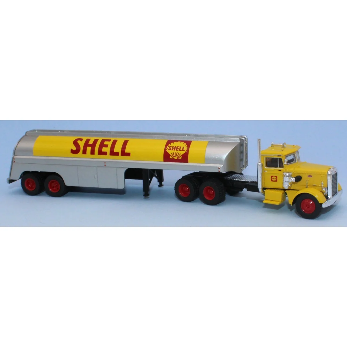 Peterbilt 281 Shell tanker truck 1955 - Brekina 85762 - 1/87