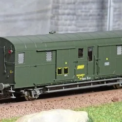 Ree Modeles VB321 Voiture fourgon OCEM 32, vert 301, feux fonctionnels, REGION OUEST, SNCF Ree Modeles VB-321 - 1