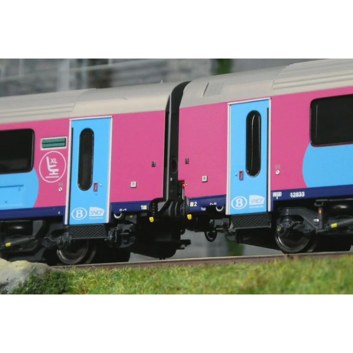 Set de 3 voitures voyageurs I11 OUIGO, SNCB / SNCF, LS Models 43058 HO