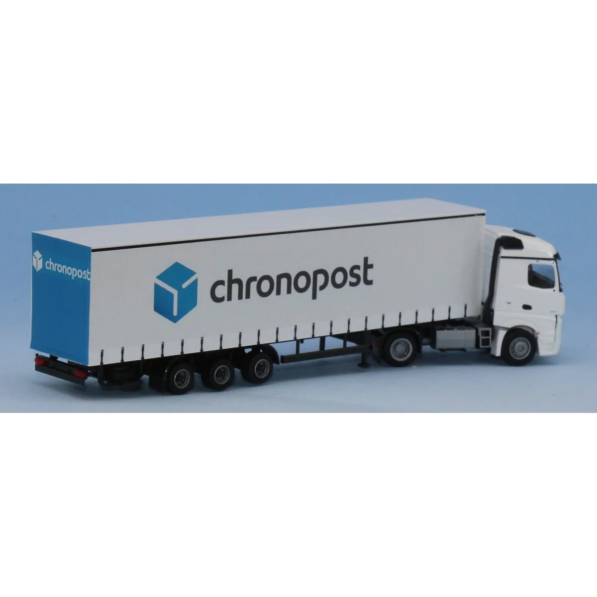 SAI 2750 Mercedes Actros2 Stream semi-trailer, and "Chronopost" tra...