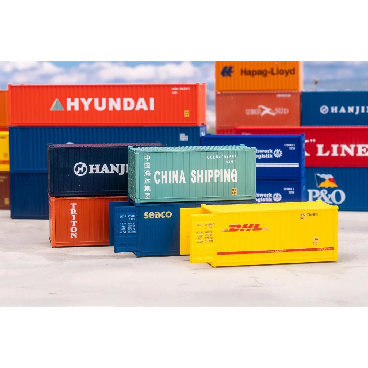 Set of 5 20' containers - FALLER 182057 - HO 1/87 Set of 5 20' containers - FALLER 182057 - HO 1/87