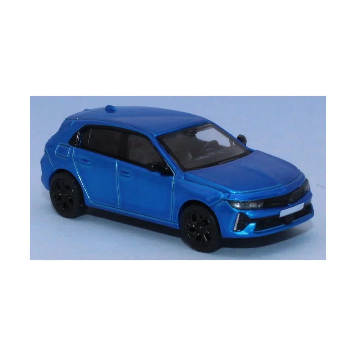 Voiture miniature Opel Astra L bleu métallisé 2021 - Brekina PCX870...