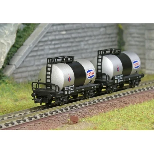 HN6746-Set of 2 Total 2-axle tank wagons, FS - Arnold HN6746 - N 1/160