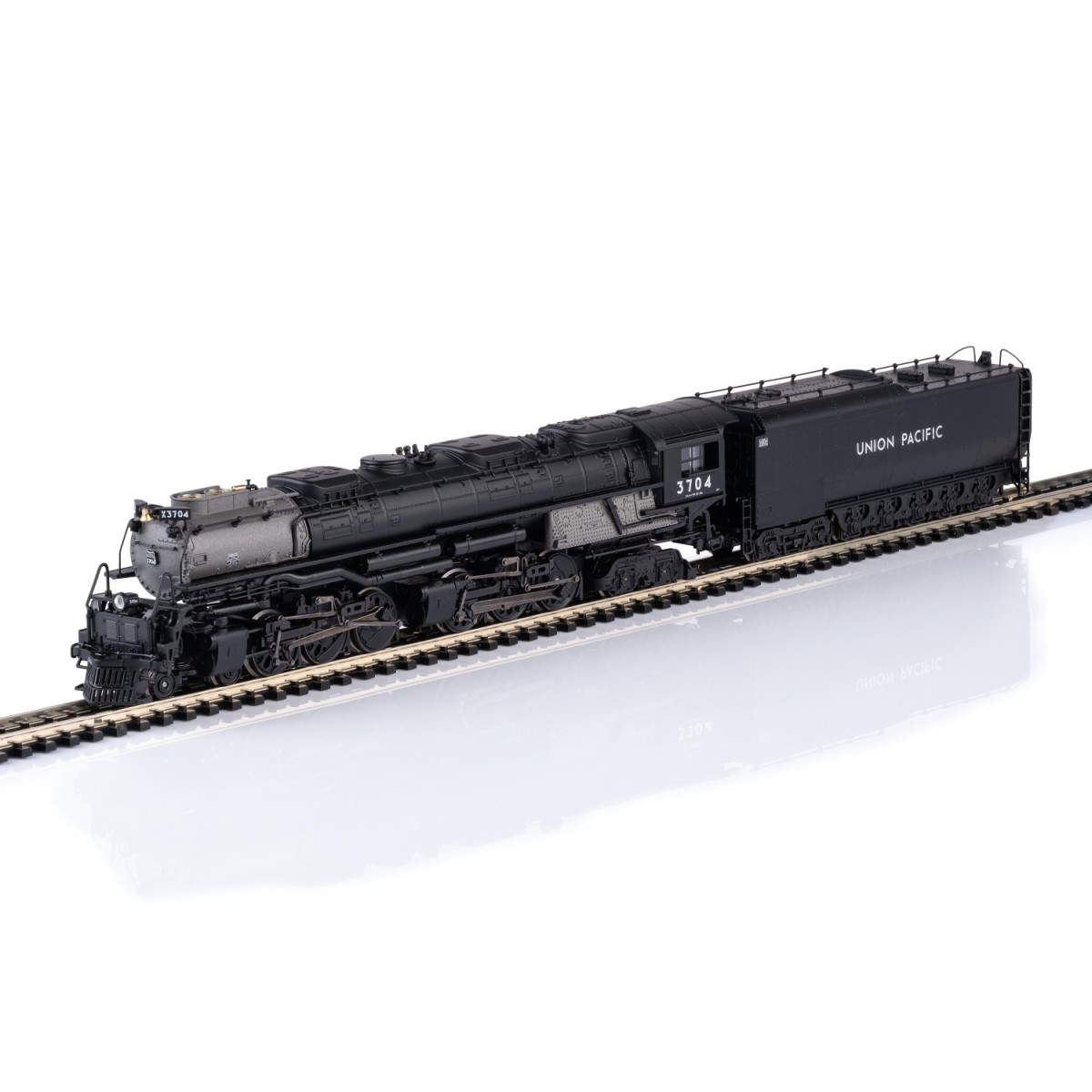 Class 3700 Challenger Union Pacific steam locomotive Minitrix 16489...
