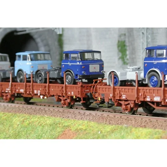 Trix_24190-Coffret de wagons porte-véhicules type Ks 3300 et Ks 3301, DR - Trix 24190 - H0