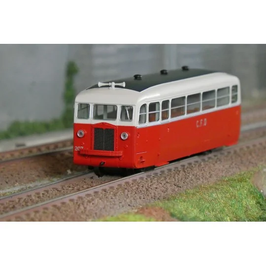 Autorail DE DION Type ND, CFD Vivarais, N°207, Rouge/Gris Perle, HO... VM-055-Autorail DE DION Type ND, CFD Vivarais, N°207, Rouge/Gris Perle, HOm - Ree Modeles VM055