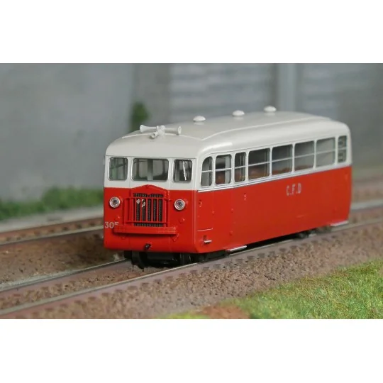 VM-056.S-DE DION Type NC railcar, CFD Charentes & Deux-Sèvres, No. 305, Red/Pearl Grey, HOm, digital sound - Ree Modeles VM056.S
