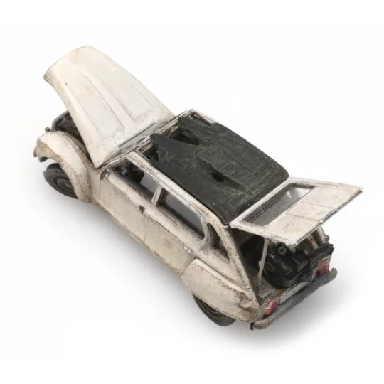 Arti_487.601.05-Artitec 487.601.05 Citroën Dyane épave, RIP