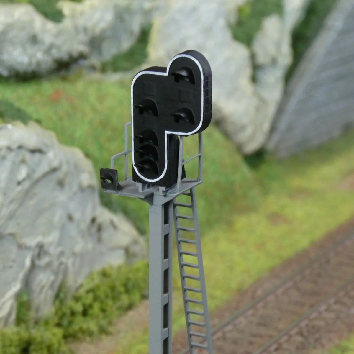 HO signal 6 lights type H, SNCF lightweight mast - Raility 209F, dummy without... HO signal 6 lights type H, SNCF lightweight mast - Raility 209F, dummy without...
