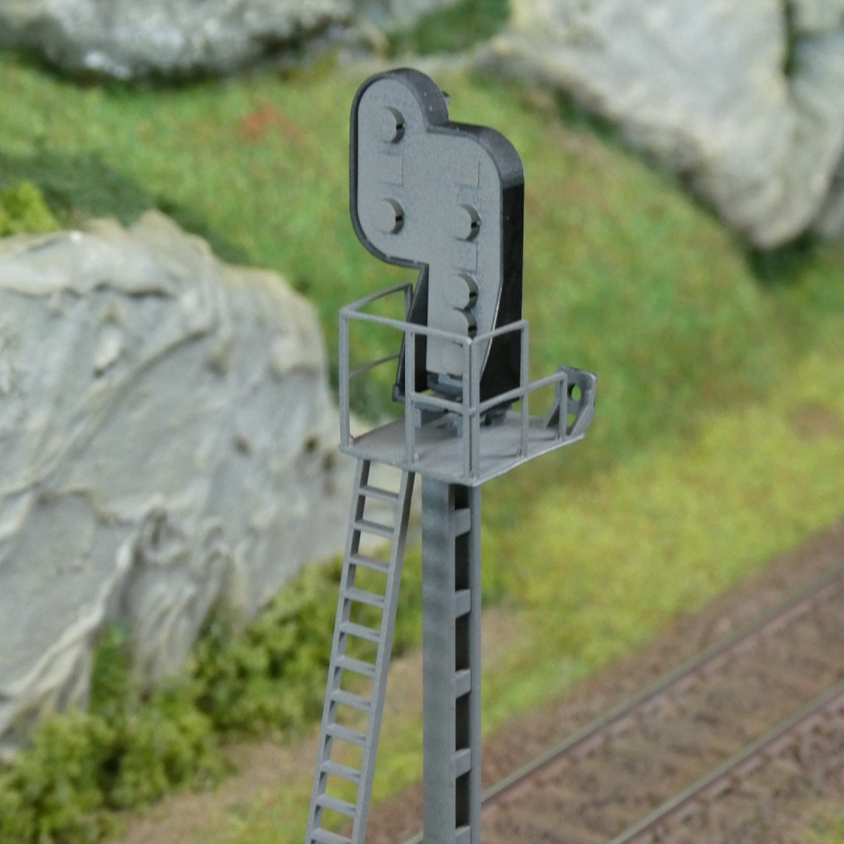 HO signal 6 lights type H, SNCF lightweight mast - Raility 209F, dummy without... HO signal 6 lights type H, SNCF lightweight mast - Raility 209F, dummy without...