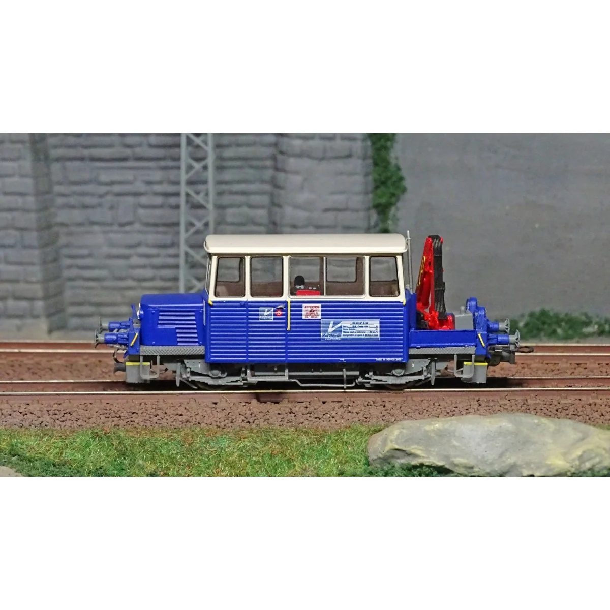 Ree Modeles MB-110 Draisine DU65, blue and white brush cutter, clip...