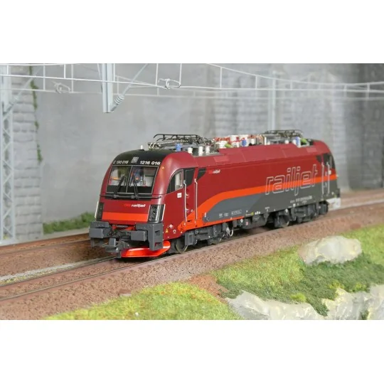 Electric locomotive 1216 016-6 "Railjet" Taurus ÖBB - Roco 7500182 ... ROCO_7500182-Electric locomotive 1216 016-6 "Railjet" Taurus ÖBB - Roco 7500182 - H0