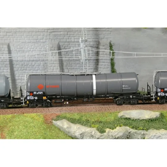 Coffret de 3 wagons-citernes Zacns Ermewa Millet ep. VI - Märklin 4... Marklin_47551-Marklin 47470 Wagon-poche articulé Sdggmrss 738 (T3000e), DB AG, chargé semi-remorques DB Schenker