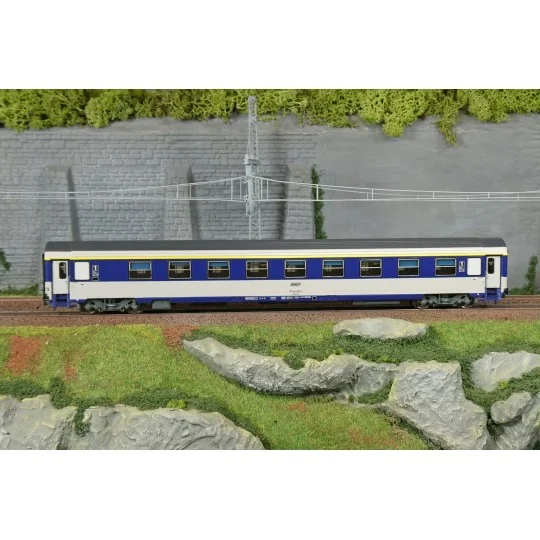 Voiture VU couchettes CORAIL A9c9x, logo encadré - HO - REE JM034 JM-034-Voiture VU couchettes CORAIL A9c9x, logo encadré - HO - REE JM034