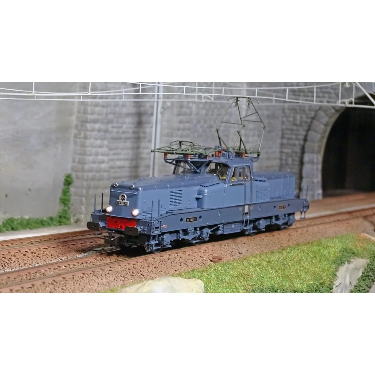 Jouef HJ2400S BB 12055 electric locomotive, originally delivered in...