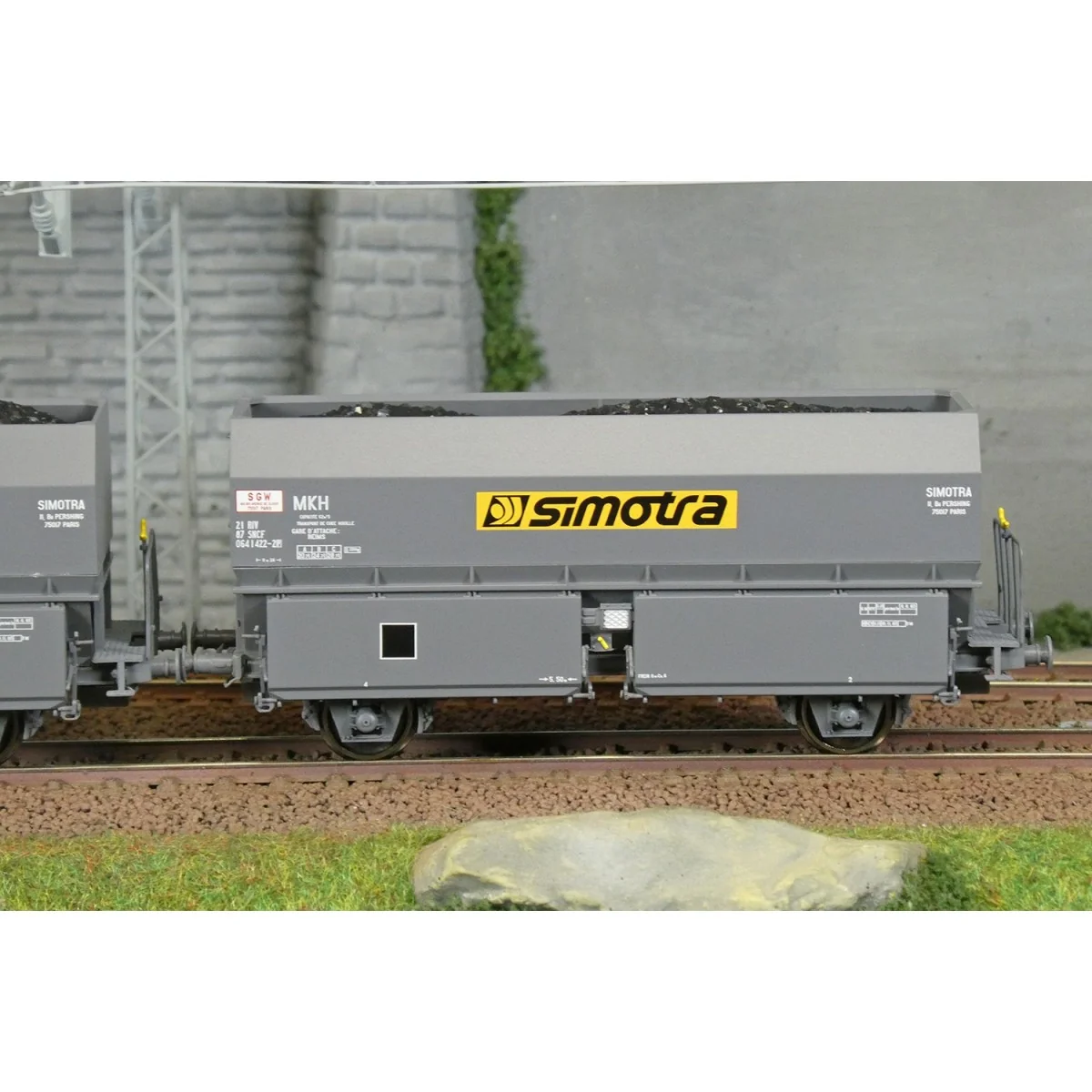 Coffret de 2 wagons coke MH45 SNCF, SIMOTRA - REE WB968 - HO 1/87