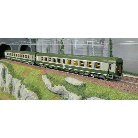 JM-047-Set de 2 voitures AMBULANCE vert/gris, logo encadré blanc - REE JM047 - HO 1/87
