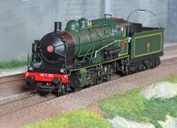 Jouef HJ2407S 140 C 362 steam locomotive, 18 C 550 tender, green an...