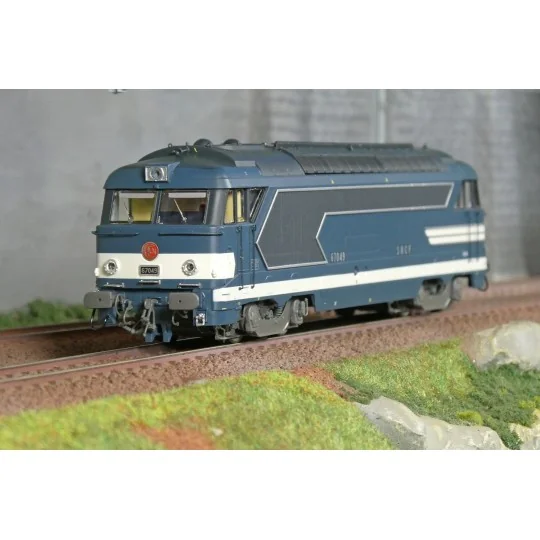 Locomotive diesel BB 67049, bleu origine, CAEN - REE Modèles MB244 ... MB-244-Locomotive diesel BB 67049, bleu origine, CAEN - REE Modèles MB244 - HO 1/87