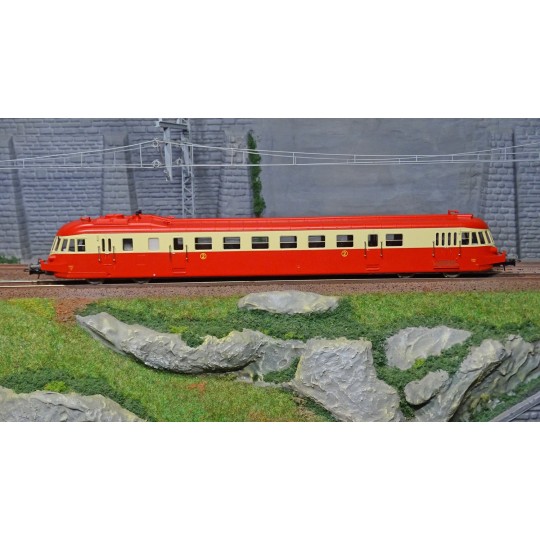 HJ2411S-Jouef HJ2411S ABJ 4 diesel railcar, red/beige livery, red roof, SNCF, digital sound