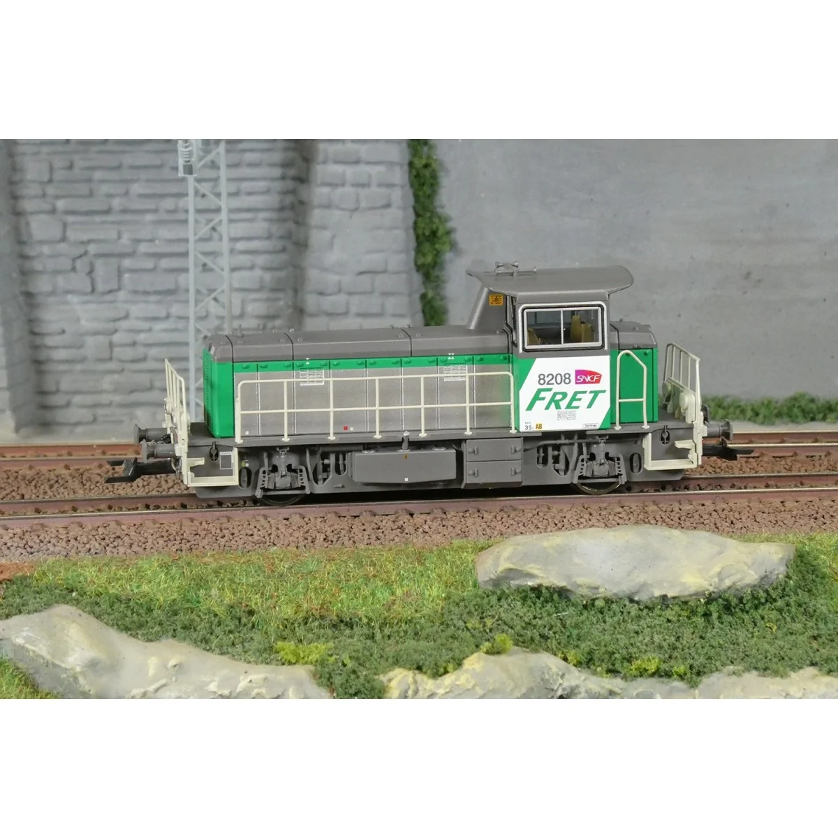 Locomotive diesel Y 8208 « FRET » logo Carmillon digital sonore - R... Locomotive diesel Y 8208 « FRET » logo Carmillon digital sonore - R...