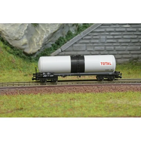 Wagon citerne longue ANF, TOTAL Simotra gris/noir - AZAR MODELS W05... AZAR_W05-TO2-Wagon citerne longue ANF, TOTAL Simotra gris/noir - AZAR MODELS W05-TO2 - échelle Z 1/220