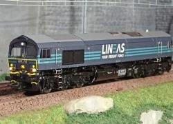 Trix 22693 Class 66 Diesel Locomotive, LINEAS, digital sound