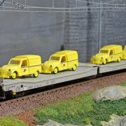 Jouef HJ6205 Ladks 3-axle flat wagon, STVA grey livery, loaded with...