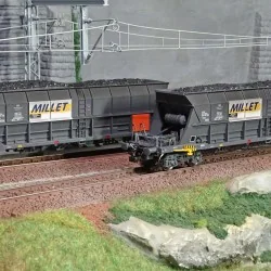 Jouef HJ6209 Set of 2 EF60 bogie hopper wagons, coal transport, MIL...