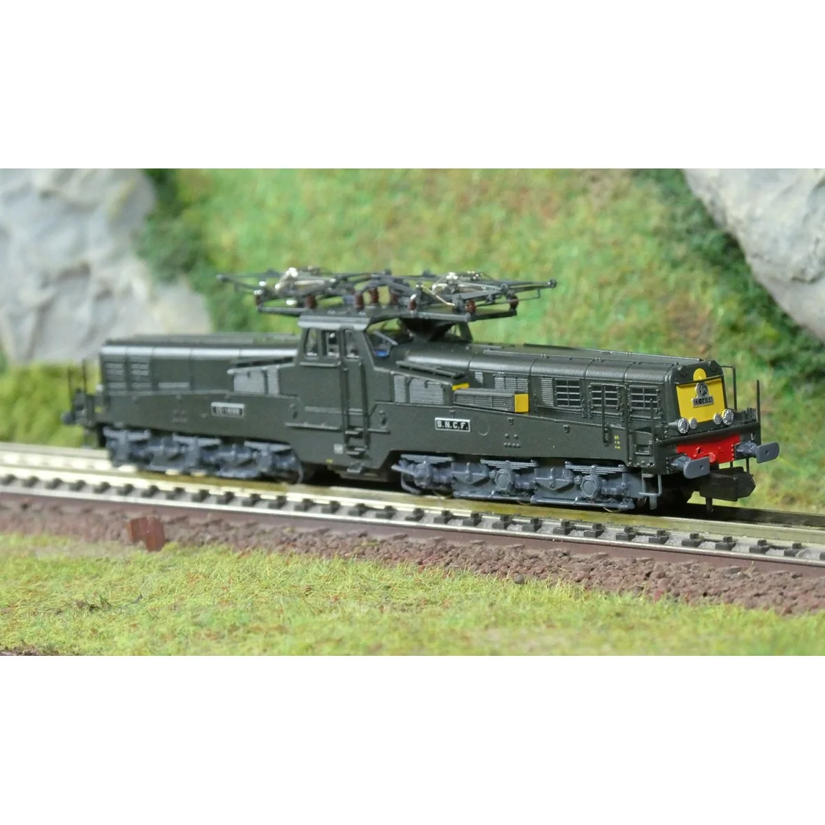 Locomotive électrique CC 14166 SNCF, verte/jaune, Ép. IV - Arnold H... Locomotive électrique CC 14166 SNCF, verte/jaune, Ép. IV - Arnold H...