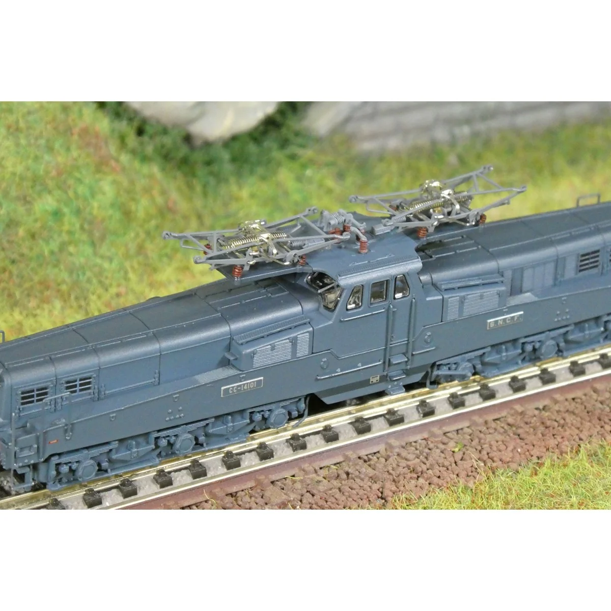Electric locomotive CC 14101 SNCF blue Ep. III - Arnold HN2583 - N ...