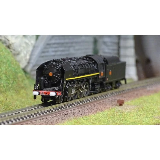 Arnold HN2484 Locomotive vapeur 141 R 840, SNCF, roues mixtes, livrée noire, ligne jaune Arnold HN2484 - 1 HN2484-Arnold HN2484 Locomotive vapeur 141 R 840, SNCF, roues mixtes, livrée noire, ligne jaune