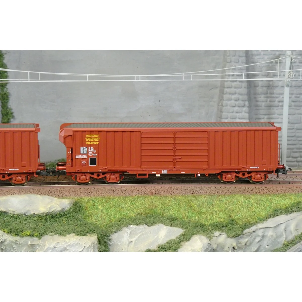 Coffret de 3 wagons Taems à toit roulant SNCF époque IV - Roco 6600285 - H0 Coffret de 3 wagons Taems à toit roulant SNCF époque IV - Roco 6600285 - H0