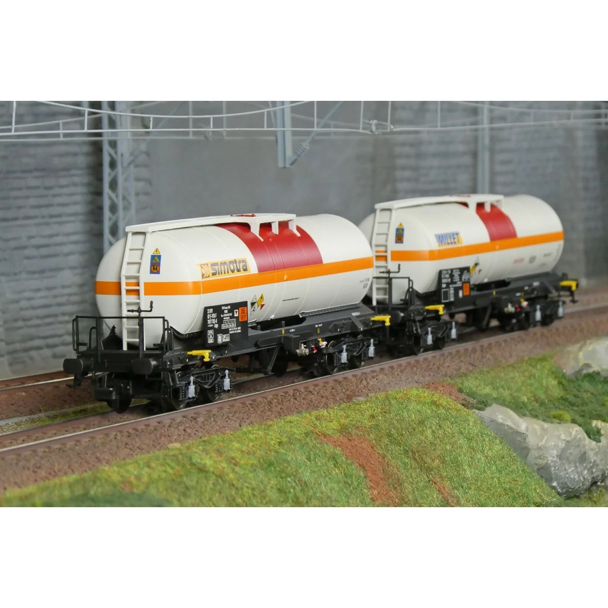 Coffret de 2 wagons-citernes chlore MISA/Millet et VTG/Simotra époque VI - Coffret de 2 wagons-citernes chlore MISA/Millet et VTG/Simotra époque VI -