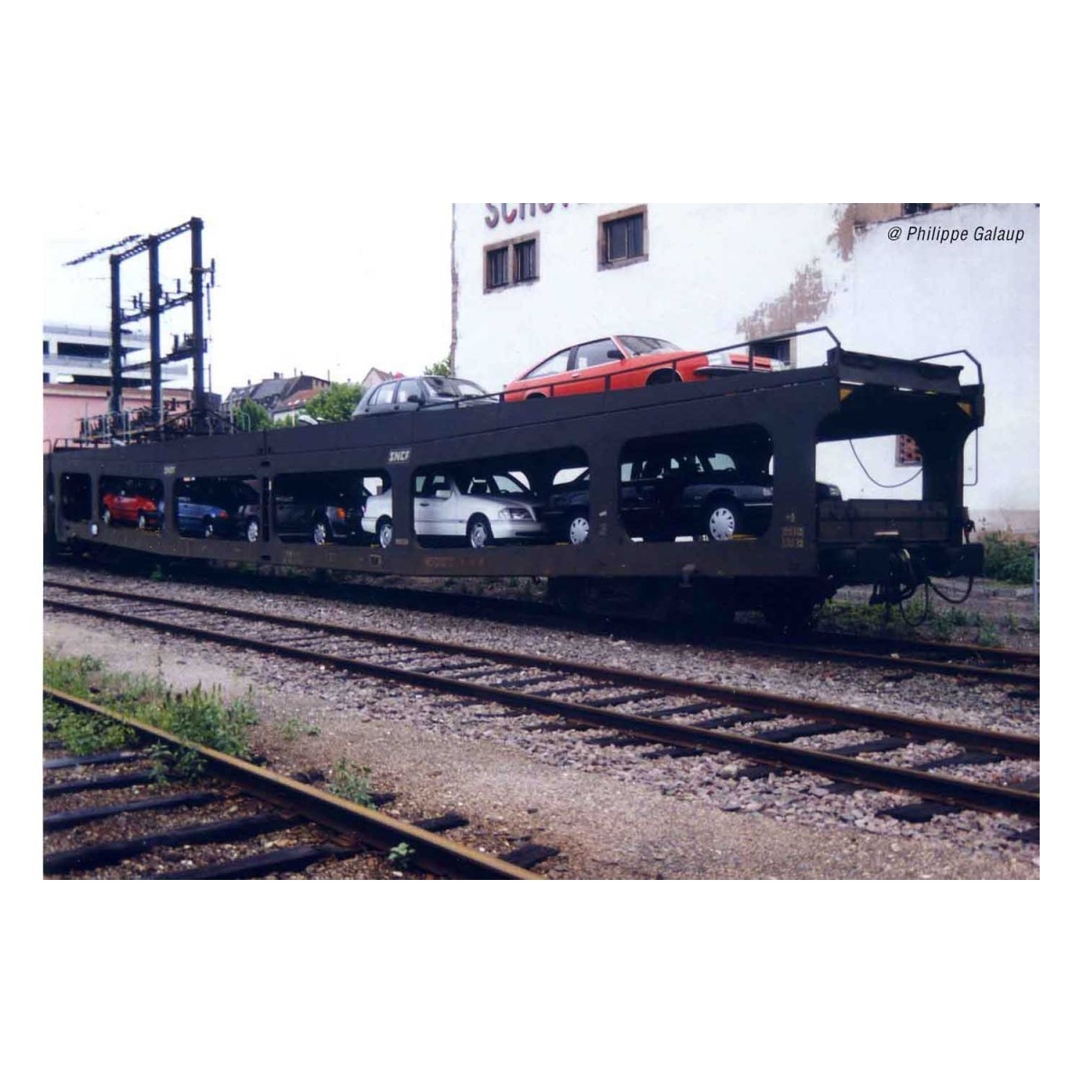 Arnold HN4346 Set of 2 car transporters, DD DEV 66, green livery, y...