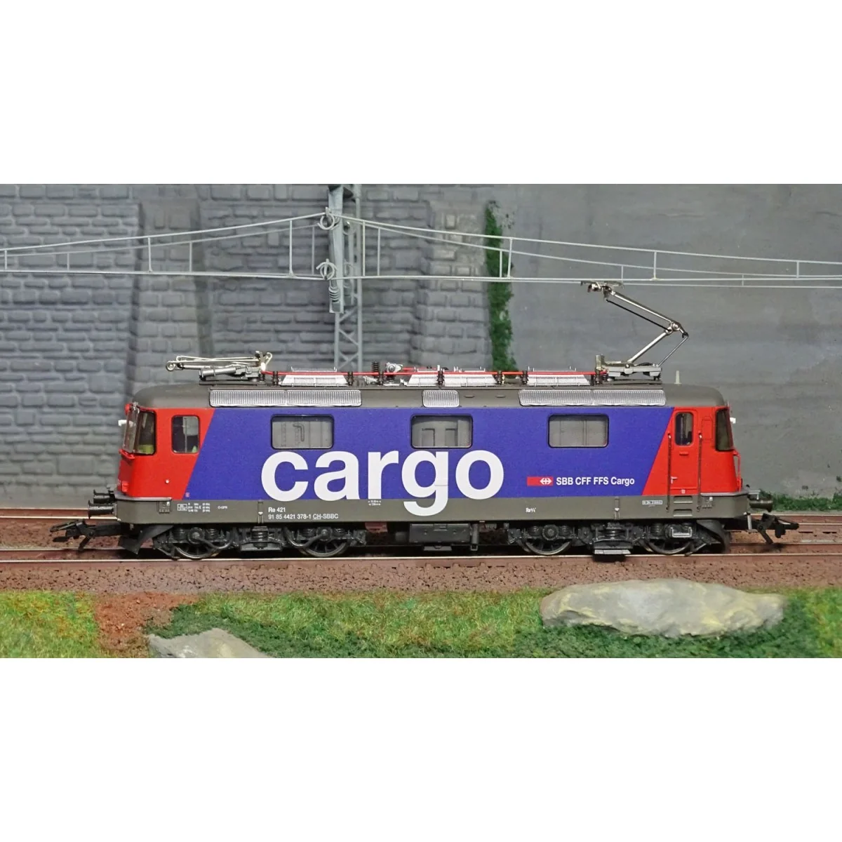 Trix 22846 Re 421 electric locomotive, SBB Cargo, digital sound