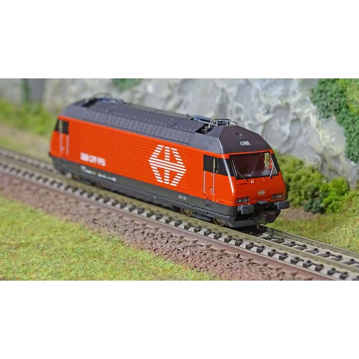 Fleischmann 731472 Re 460 Electric Locomotive, SBB, N scale, digita...