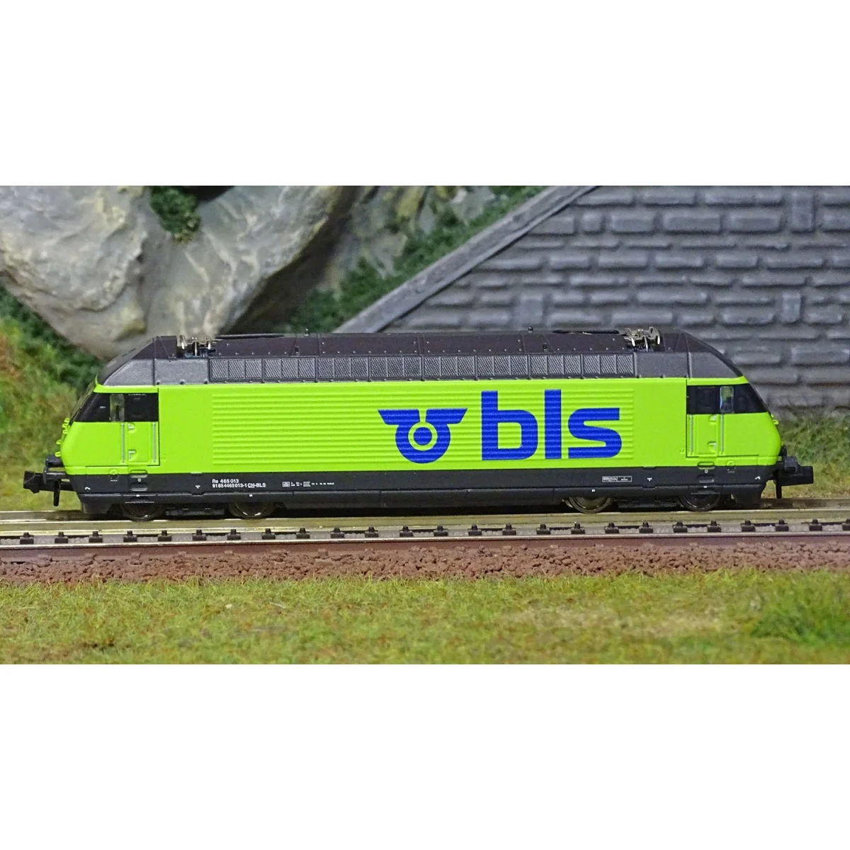 Fleischmann 731391 Re 465 Electric Locomotive, BLS, N scale, digita...
