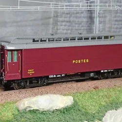 Ree Modeles VB252 Voiture postale Allège OCEM 16m, PEZ brun PTT, toit gris, châssis noir, SNCF Ree Modeles VB-252 - 1