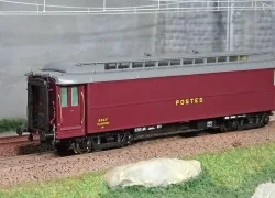 Ree Modeles VB253 OCEM 16m Light Postal Car, PEZ brown PTT, grey ro...