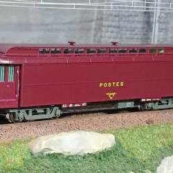 Ree Modeles VB254 Voiture postale Allège OCEM 16m, PEZ brun PTT, châssis gris, SNCF Ree Modeles VB-254 - 1